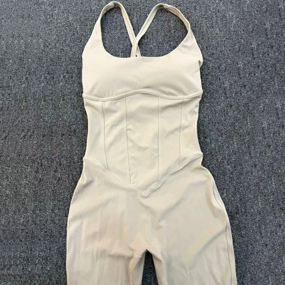 Elevate Your Workout with the Adjustable Back Women's Bodysuit - Stylish Corset Yoga Set for Ultimate Comfort and Support